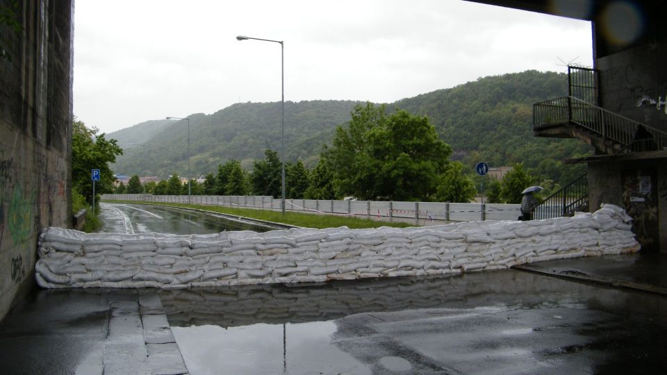 Labe v Ústí nad Labem - 3. června 2013 ráno 