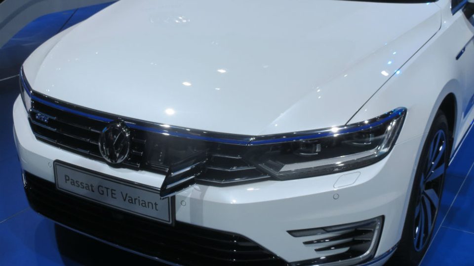 Plug-in hybrid VW Passat GTE Variant 4