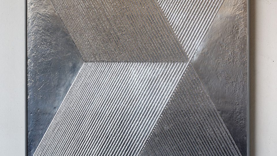 Lubomír Přibyl – Křížení – Protínající se plochy, 1982, aluminium, 162 x 122 cm