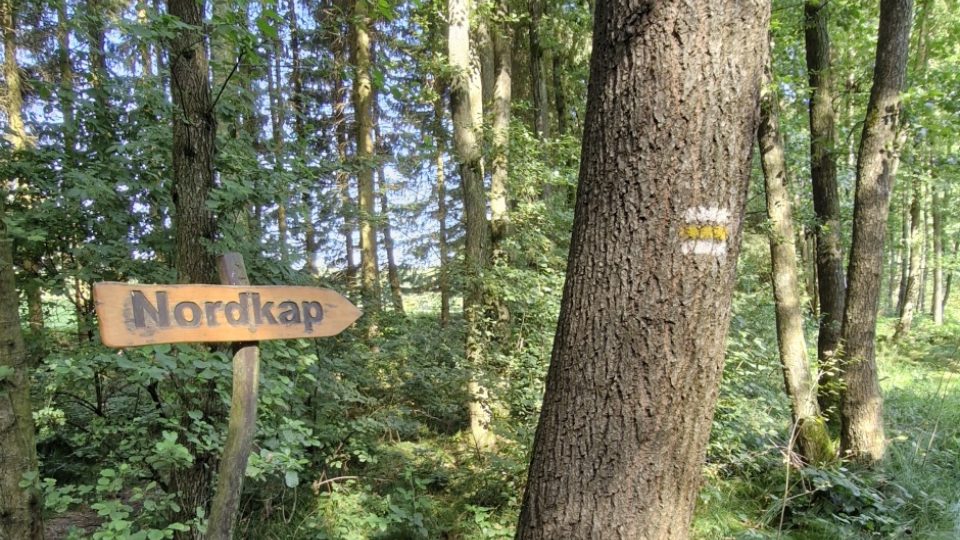 Pozor - toto je správná cesta | foto: Václav Müller, Český rozhlas Pozor - toto je správná cesta