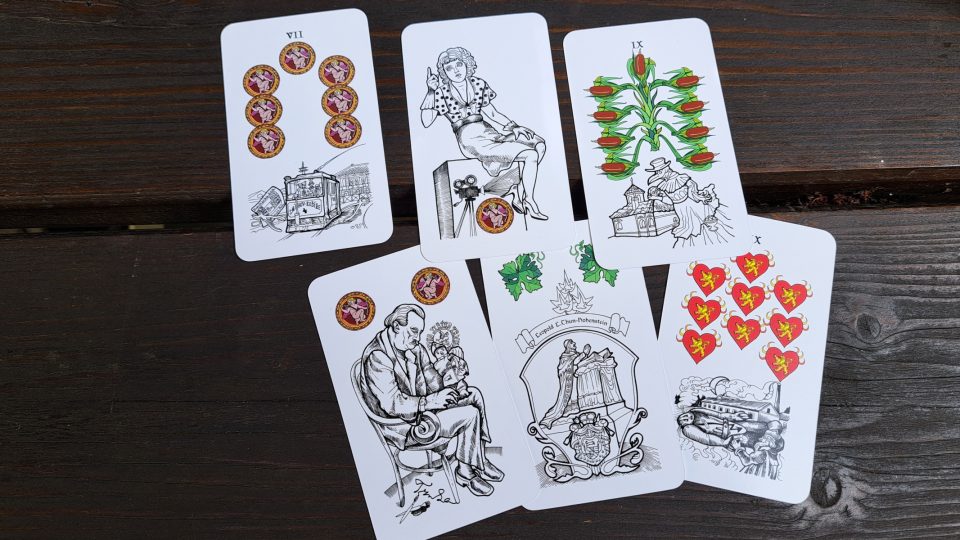 Barvy na Košířských kartách jsou originální. Zelené jako réva, žaludy nahradil orobinec