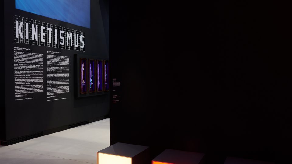 Multimediální výstava Kinetismus: 100 let elektřiny v umění potrvá až do 20. června