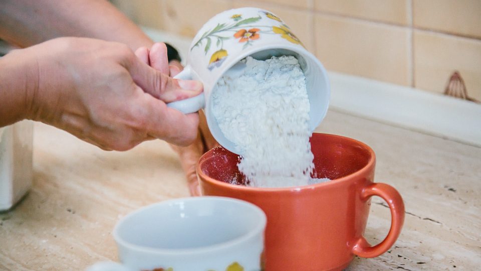 Nejprve si připravíme všechny suché suroviny 