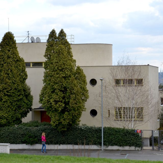 Vila,  ve které žila Lída Baarová se svými rodiči | foto: Jolana Nováková,  Český rozhlas