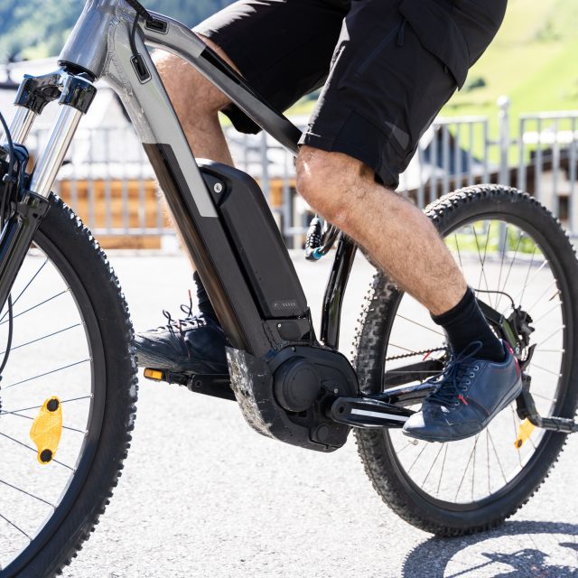 Elektrokolo se středovým pohonem | foto: Profimedia