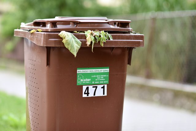 Kontejner na bioodpad  (ilustrační foto) | foto: Honza Ptáček,  Český rozhlas