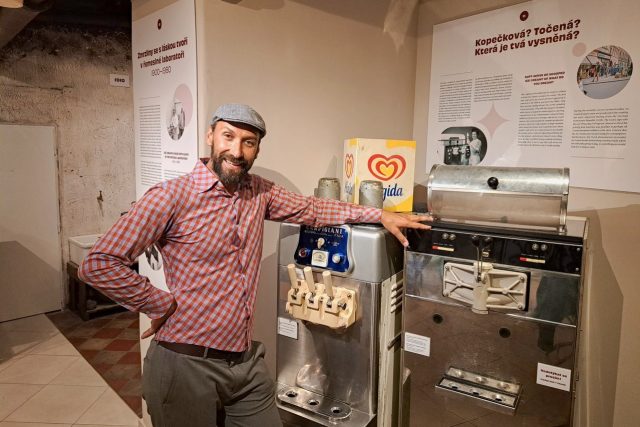 Všechny historické zmrzlinářské stroje jsou stále funkční | foto: Barbora Kvapilová,  Český rozhlas
