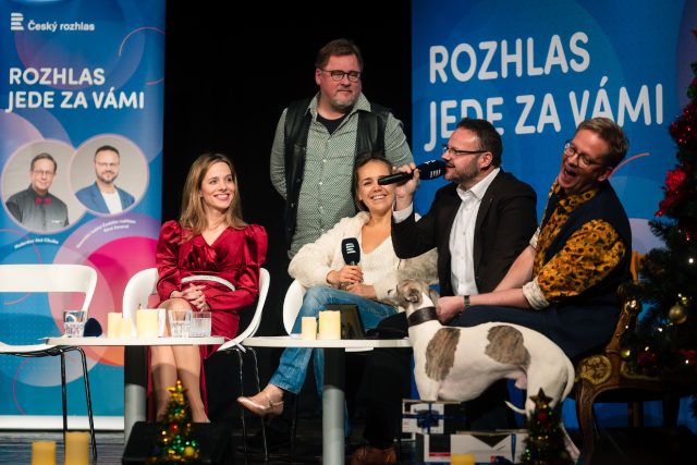 Lucie Černíková,  Václav Kopta,  Lucie Vondráčková,  René Zavoral,  Aleš Cibulka | foto: Jiří Šeda