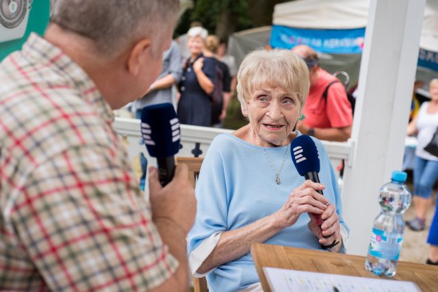 MUDr. Hana Hornáthová přibližuje historii Léčebných lázní Jáchymov