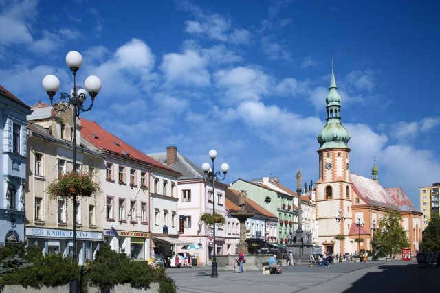 Náměstí v Sokolově  (ilustrační foto) | foto: Fotobanka Profimedia